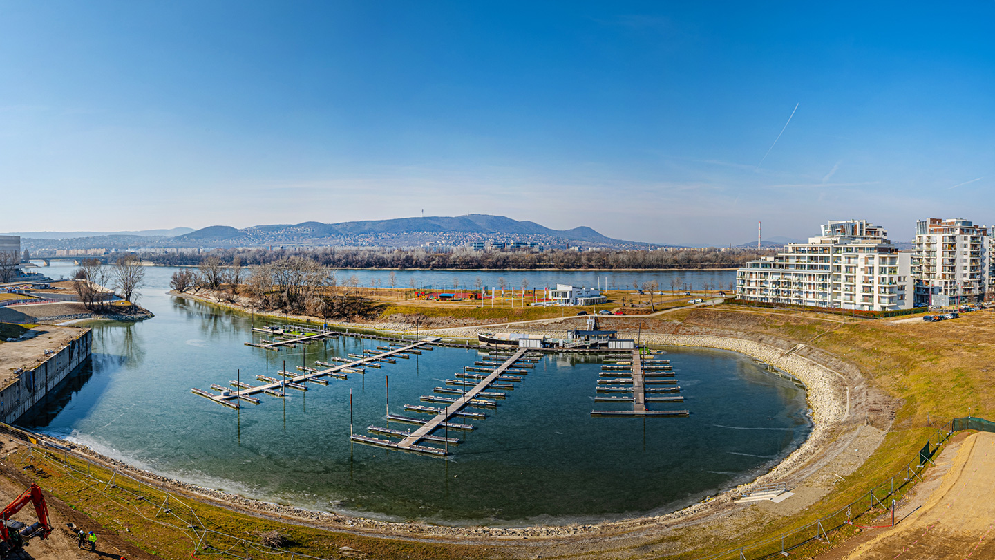 Kilátás a teraszról